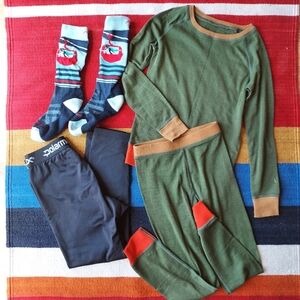 Mountain Warehouse Merino Wool Base Layer Bundle